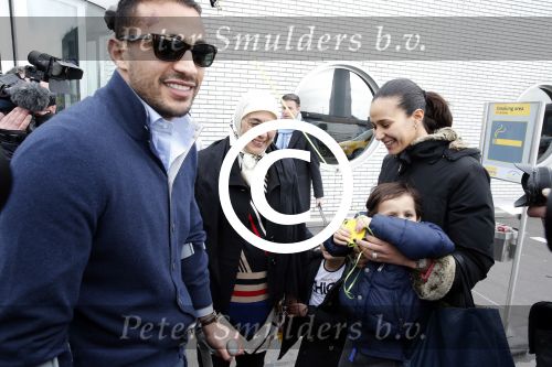 Schiphol 17 maart 2013
Badr Hari en Estelle Cruijff  komen terug van de K1 finale in Zagreb waar Badr zijn voet gebroken heeft . Badr wordt in een rolstoel naar zijn auto gebracht.
Peter Smulders bv