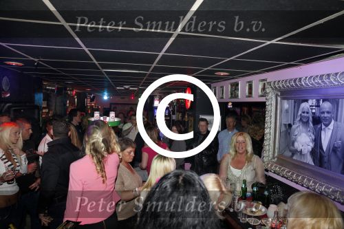 Scheveningen 14 maart 2013
Opening Barbie\'s bar van Barbie (Samantha de Jong) en haar man Michael v d Plas.
Peter Smulders bv
