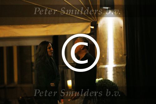 Amsterdam 3 maart 2013
Bram Moszkovicz aan het eten in restaurant oud zuid met zijn vriendin Nienke Hoogervorst.
Peter Smulders bv