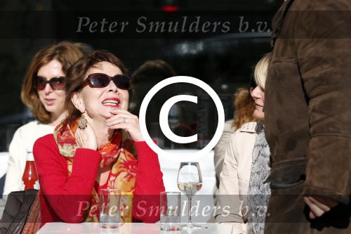 Amsterdam 4 maart 2013
Carolien v d Berg met een vriendin op terras bij George.
Peter Smulders bv