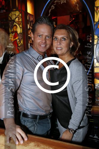 Amsterdam 11 maart 2013
Presentatie cd Danny de Munk uitgereikt door Gerard Joling.
Ook Danny zijn vrouw Jenny en zijn zoon waren aanwezig.
Peter Smulders bv