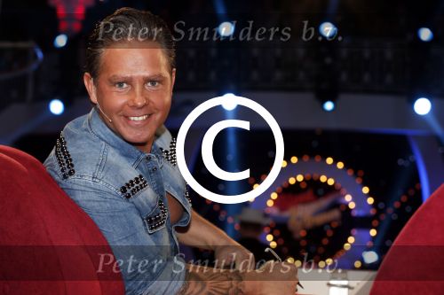 Hoofddorp 19 maart 2013
Opnames bloed zweet en tranen met Jeroen v d Boom en de juryleden Danny de Munk Roxeanne en Dre Hazes en Gerard Joling bij Claus partyhouse.
Peter Smulders bv