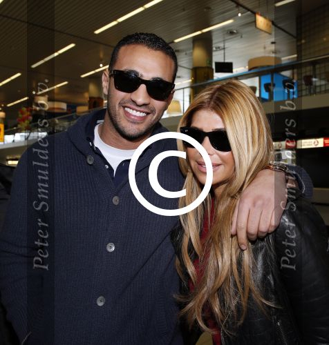 Schiphol 13 maart 2013
Badr Hari en Estelle Cruijff vertrekken vanaf schiphol naar Zagreb waar Badr een K1 event heeft.
Peter Smulders bv