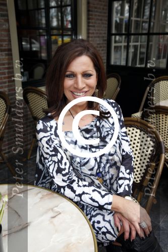 Laren 18 maart 2013
Lunch Nannic met div bekende nederlandse vrouwen. Esther Oosterbeek
Peter Smulders bv