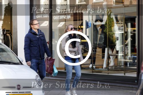 Amsterdam 4 maart 2013
Frank de Boer met zijn dochter Romy aan het winkelen op de pc hooftstraat.
Peter Smulders bv