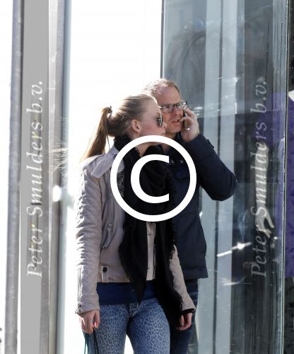 Amsterdam 4 maart 2013
Frank de Boer met zijn dochter Romy aan het winkelen op de pc hooftstraat.
Peter Smulders bv