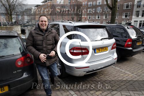Amsterdam 6 maart 2013
Frans Bauer met Mariska Christiaan Frans Lucas en Jan in carre voor zijn 1000e optreden en de 8 e verjaardag van Frans Jr. Mariska heeft de taarten gemaakt.
Peter Smulders bv