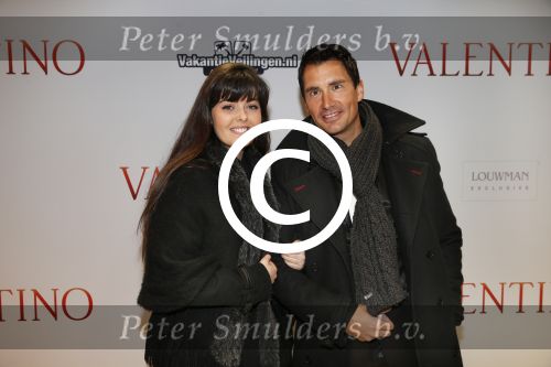 Amsterdam 18 maart 2013
Premiere Valentino in Tuschinski met in de hoofdrollen Najib Amhali Elise Schaap Johnny de Mol en Yolanthe Sneijder Cabau. Guido Weijers met vriendin
Peter Smulders bv