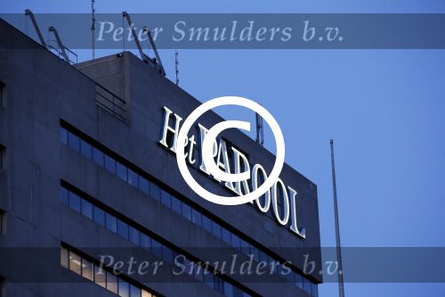 Amsterdam 8 februari 2013
Trouw en parool gebouw in amsterdam.
Peter Smulders bv