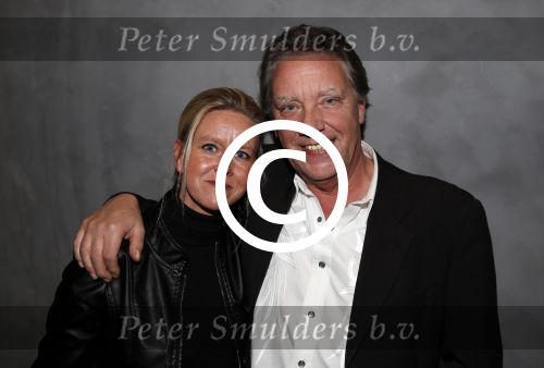 Hilversum 6 maart 2013
Presentatie cd Rock@R\'allstars in wisseloord studio\'s met oa Jan Rietman Jan Tuijp Marga Bult Dany Lademacher Ton op t Hof Jan Kooper en Albert Deinum. jan met vriendin
Pdeter Smulders bv