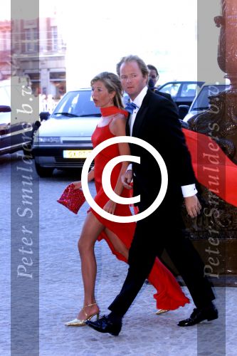 Amsterdam 12 mei 2001
Bal van Prins Constantijn en Laurentien op het paleis op de dam.
Vanessa Loudon met man Janus Smalbraak