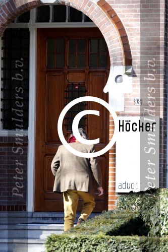 Amsterdam 12 maart 2013
Johan Derksen op weg naar advocaat Hocker in amsterdam.
Peter Smulders bv