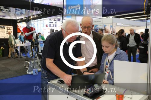 Amsterdam, 9 Maart 2013
Watersport Almanak met PC Navigo op de Hiswa 2013
Foto Peter Smulders BV