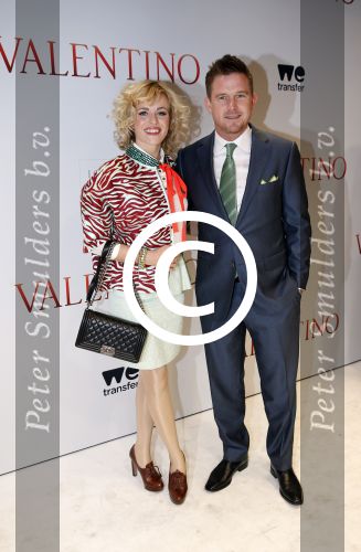 Amsterdam 18 maart 2013
Premiere Valentino in Tuschinski met in de hoofdrollen Najib Amhali Elise Schaap Johnny de Mol en Yolanthe Sneijder Cabau.mJohnny met zijn vriendin Josje Huisman
Peter Smulders bv