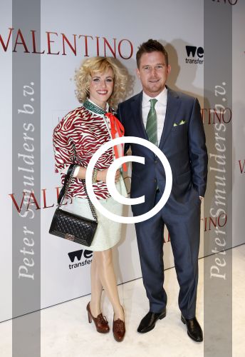 Amsterdam 18 maart 2013
Premiere Valentino in Tuschinski met in de hoofdrollen Najib Amhali Elise Schaap Johnny de Mol en Yolanthe Sneijder Cabau.mJohnny met zijn vriendin Josje Huisman
Peter Smulders bv