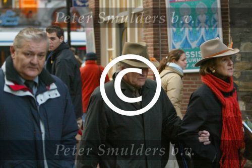 Amsterdam 28 december 2003
Prinses Maxima en Prinses Amalia wandelen met ouders Maxima en broer en zus bij Paleis op de Dam.Jorge Zorreguita en Carmen Zorreguita