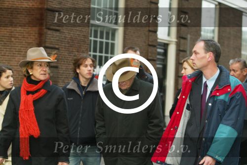 Amsterdam 28 december 2003
Prinses Maxima en Prinses Amalia wandelen met ouders Maxima en broer en zus bij Paleis op de Dam.Jorge Zorreguita en Carmen Zorreguita
