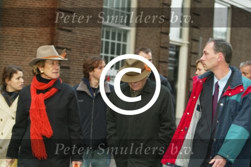 Amsterdam 28 december 2003
Prinses Maxima en Prinses Amalia wandelen met ouders Maxima en broer en zus bij Paleis op de Dam.Jorge Zorreguita en Carmen Zorreguita