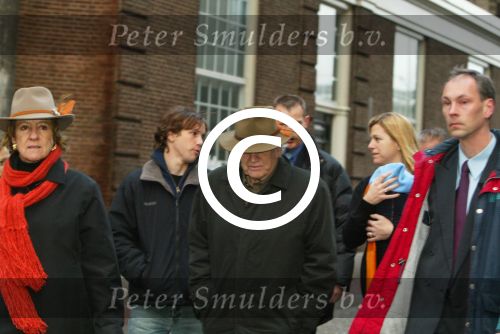 Amsterdam 28 december 2003
Prinses Maxima en Prinses Amalia wandelen met ouders Maxima en broer en zus bij Paleis op de Dam.Jorge Zorreguita en Carmen Zorreguita