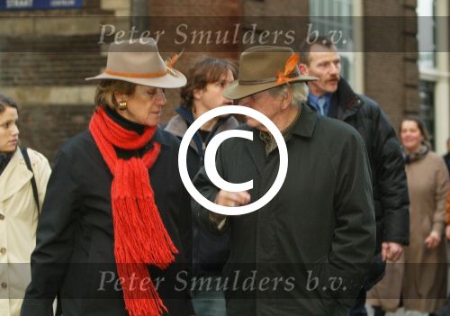 Amsterdam 28 december 2003
Prinses Maxima en Prinses Amalia wandelen met ouders Maxima en broer en zus bij Paleis op de Dam.Jorge Zorreguita en Carmen Zorreguita