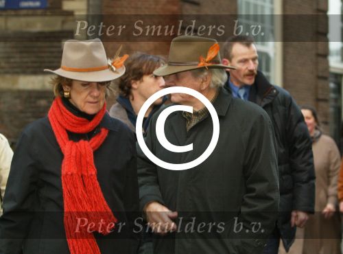 Amsterdam 28 december 2003
Prinses Maxima en Prinses Amalia wandelen met ouders Maxima en broer en zus bij Paleis op de Dam.Jorge Zorreguita en Carmen Zorreguita