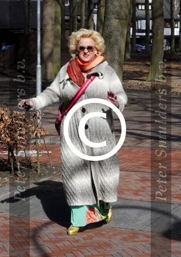Laren 18 maart 2013
Lunch Nannic met div bekende nederlandse vrouwen. Karin Bloemen
Peter Smulders bv