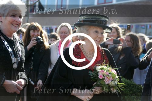 Bergen 12 maart 2013
Koningin Beatrix bij 50 jarig bestaan europese school in bergen.
Peter Smulders bv