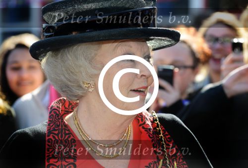 Bergen 12 maart 2013
Koningin Beatrix bij 50 jarig bestaan europese school in bergen.
Peter Smulders bv