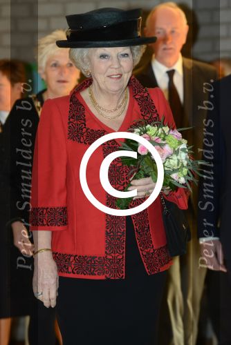 Bergen 12 maart 2013
Koningin Beatrix bij 50 jarig bestaan europese school in bergen.
Peter Smulders bv