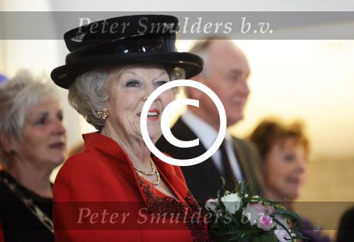 Bergen 12 maart 2013
Koningin Beatrix bij 50 jarig bestaan europese school in bergen.
Peter Smulders bv