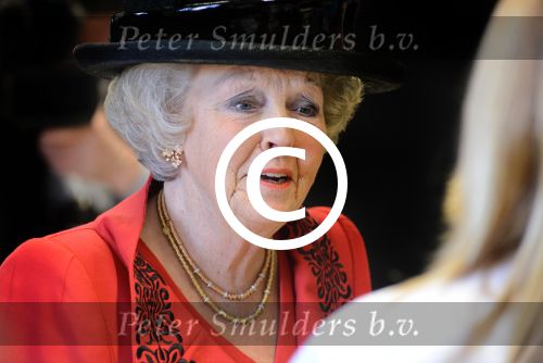 Bergen 12 maart 2013
Koningin Beatrix bij 50 jarig bestaan europese school in bergen.
Peter Smulders bv