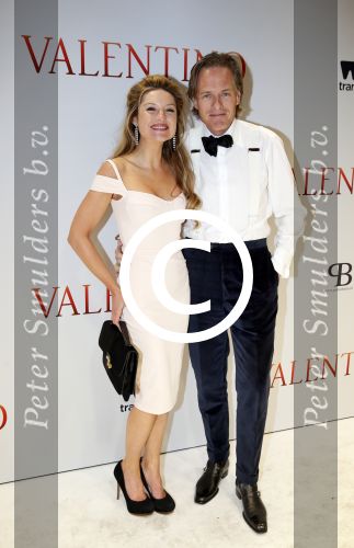 Amsterdam 18 maart 2013
Premiere Valentino in Tuschinski met in de hoofdrollen Najib Amhali Elise Schaap Johnny de Mol en Yolanthe Sneijder Cabau. Jort Kelder met Lauren Verster
Peter Smulders bv