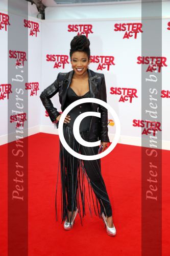 Scheveningen 3maart 2013
Premiere sisteract in het circustheater.
Leona Philippo
Peter Smulders bv
