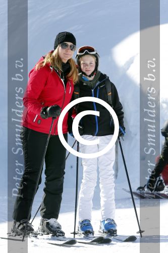 Lech 1 maart 2013
Linda de Mol met dochter Noa in Lech op skivakantie.
Peter Smulders bv