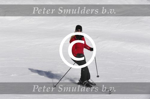 Lech, 27 Februari 2013
Wintersport, skieen
Linda de Mol met kinderen
Foto Peter Smulders BV