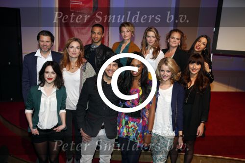 Hilversum 18 maart 2013
Perspresentatie nieuwe soap rtl V Malaika in studio 21.
            JASMINE SENDAR, LIZA SIPS, CURT FONTIN, NINA VAN KOPPEN, JUVAT WESTENDORP, GAMZE TARIM, ANKE ENGELS, TIM LINDE, ZAHRA OUAJIL, BETJE KOOLHAAS, OLAF MALMBERG, EVA SMID, MELISSA DROST, SJOERD DRAGTSMA
Peter Smulders bv