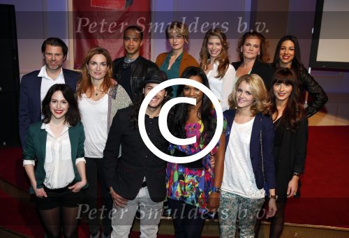 Hilversum 18 maart 2013
Perspresentatie nieuwe soap rtl V Malaika in studio 21.
            JASMINE SENDAR, LIZA SIPS, CURT FONTIN, NINA VAN KOPPEN, JUVAT WESTENDORP, GAMZE TARIM, ANKE ENGELS, TIM LINDE, ZAHRA OUAJIL, BETJE KOOLHAAS, OLAF MALMBERG, EVA SMID, MELISSA DROST, SJOERD DRAGTSMA
Peter Smulders bv