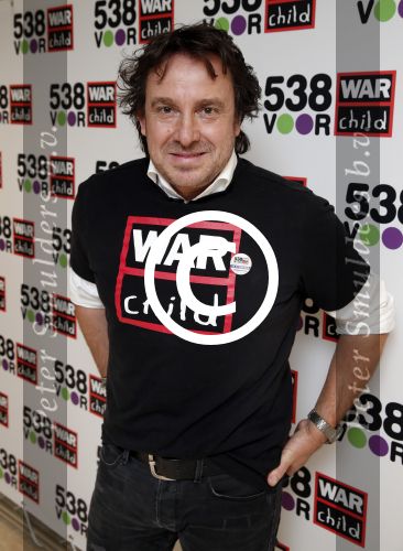 Amsterdam 19 maart 2013
Marco Borsato, ex-kindsoldate Gabriela, 538 DJ\'s: Barry Paf, Frank Dane en Jeroen Nieuwenhuize bij persconferentie War Child en radio 538.
Peter Smulders bv