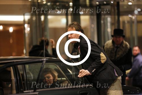 Amsterdam Breukelen 11 maart 2013
Mariska v Kolck met nieuwe vriend Rick Meijer bij het okura hotel en dasarna kussend bij haar huis in Breukelen.
Peter Smulders bv