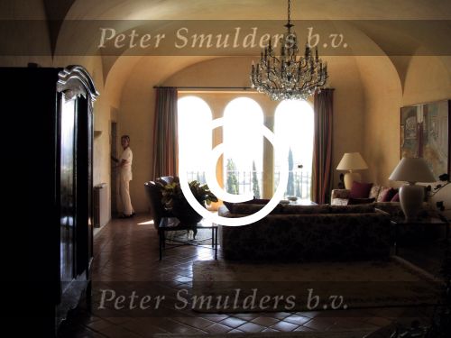 Mas de Torrent 2 juli 2000



PETER SMULDERS BV