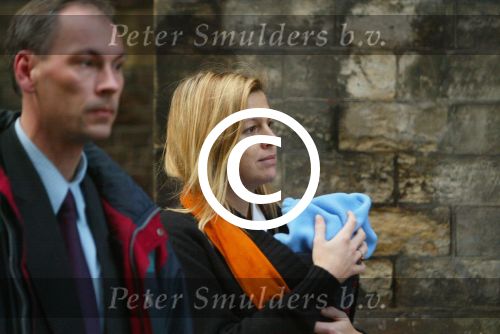 Amsterdam 28 december 2003
Prinses Maxima en Prinses Amalia wandelen met ouders Maxima en broer en zus bij Paleis op de Dam.Jorge Zorreguita en Carmen Zorreguita