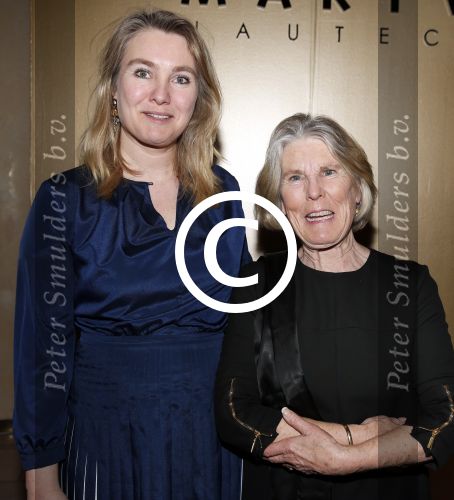 Amsterdam 9 maart 2013
Modeshow Mart Visser in het Hilton. Melanie Schultz Verhagen met moeder
Peter Smulders bv
