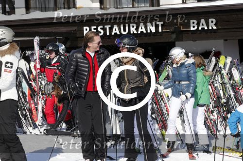Lech 17 februari 2013
Michiel en Marloes Mens op skivakantie in Lech. Ook de moeder en zussen van Marloes zijn erbij.
Peter Smulders bv