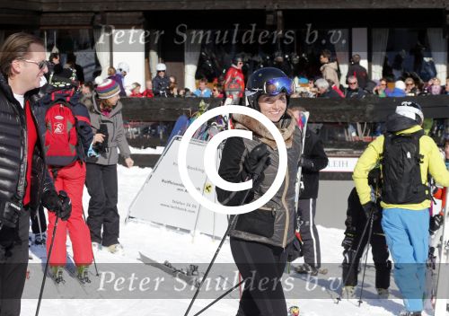 Lech 17 februari 2013
Michiel en Marloes Mens op skivakantie in Lech. Ook de moeder en zussen van Marloes zijn erbij.
Peter Smulders bv