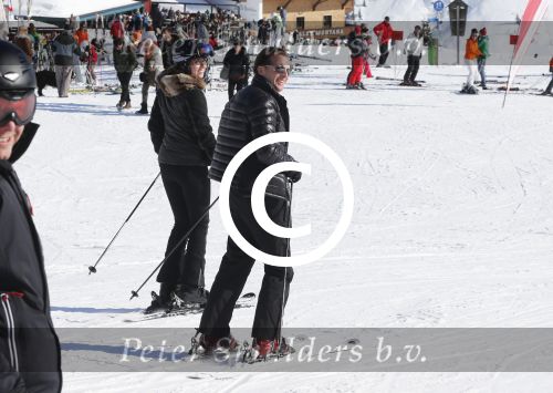 Lech 17 februari 2013
Michiel en Marloes Mens op skivakantie in Lech. Ook de moeder en zussen van Marloes zijn erbij.
Peter Smulders bv