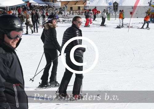 Lech 17 februari 2013
Michiel en Marloes Mens op skivakantie in Lech. Ook de moeder en zussen van Marloes zijn erbij.
Peter Smulders bv