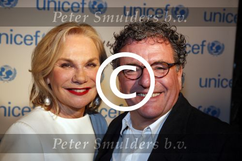 Amsterdam 10 maart 2013
Premiere Tuschinski tbv Unicef. Monique v d Ven en Edwin de Vries
Peter Smulders bv