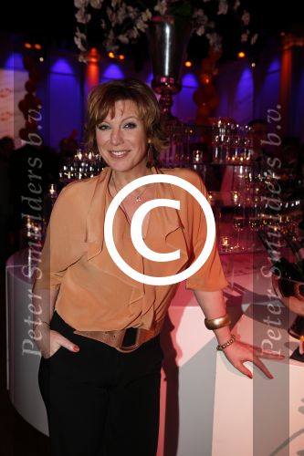 Hilversum 5 maart 2013
Prresentatie tijdschrift/magazine van TV Max in studio 21. Myrna Goossen
Peter Smulders bv