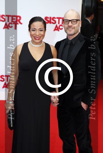 Scheveningen 3maart 2013
Premiere sisteract in het circustheater. Nurlaila Kareem met een kennis
Peter Smulders bv