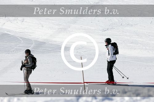Lech 18 februari 2013
Prins Willem Alexander en prinses Maxima skien met Airbags en een helm.
Peter Smulders bv